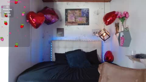 MIA  online show from March 13, 2:31 pm