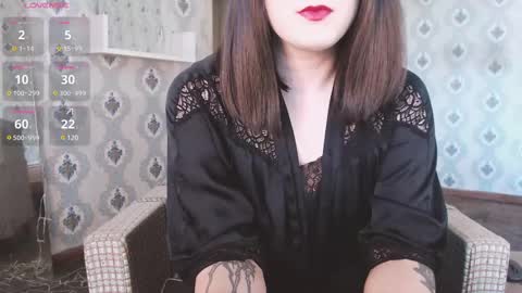Snapshot of mia_wallase chatting on March 2, 8:38 am mia_wallase online show from March 2, 8:38 am