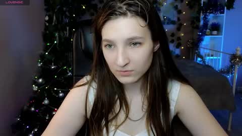 Mia online show from January 14, 10:23 am