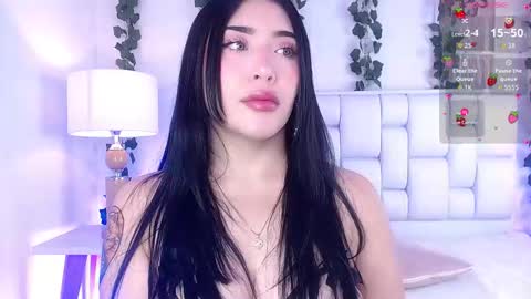 Snapshot of miaa_gh1 chatting on September 9, 12:05 pm Mia online show from September 9, 12:05 pm