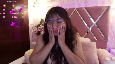 miaa_smiith1 online show from March 12, 3:18 pm