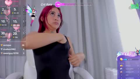 Snapshot of miaa_sofiaa chatting on December 4, 11:52 pm mia sofia online show from December 4, 11:52 pm