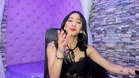 Snapshot of miaa_thopmson chatting on October 21, 3:59 pm Miaa online show from October 21, 3:59 pm