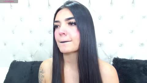 Snapshot of miaasmiith_ chatting on September 20, 12:08 pm Alexandra online show from September 20, 12:08 pm