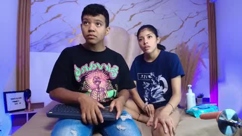 MiaayHero online show from April 8, 7:39 pm