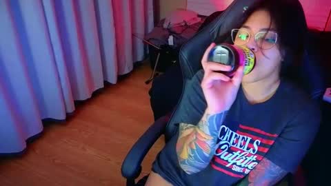 Mia online show from March 10, 1:56 am