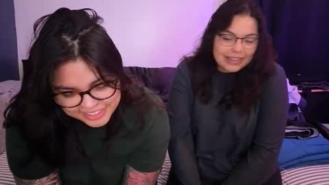 Mia online show from March 8, 1:50 am