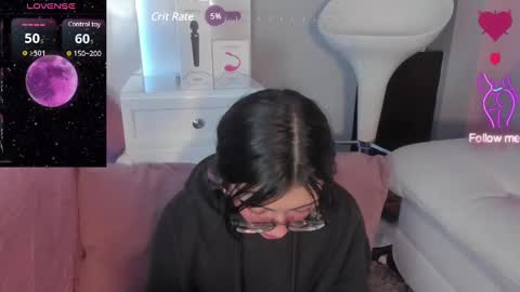    online show from February 14, 10:07 am