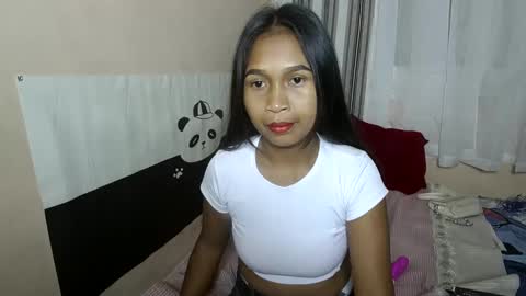 Snapshot of miah_land chatting on January 13, 11:30 am miah_land online show from January 13, 11:30 am