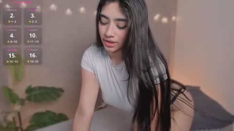 Miah online show from December 22, 7:53 pm