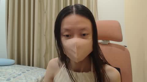 miahchan68 online show from March 22, 2:10 pm