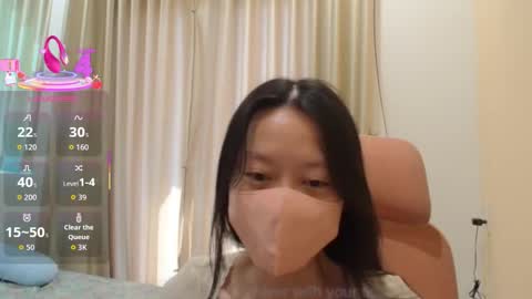 miahchan68 online show from December 14, 3:13 am