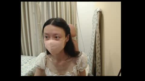 miahchan68 online show from May 10, 9:59 am