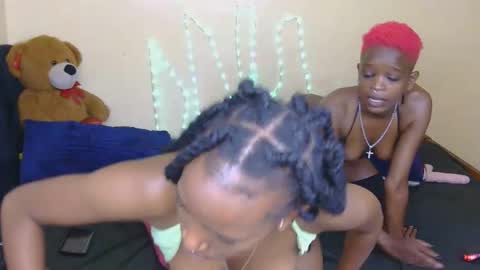 miahgorgeousy online show from November 12, 8:05 am