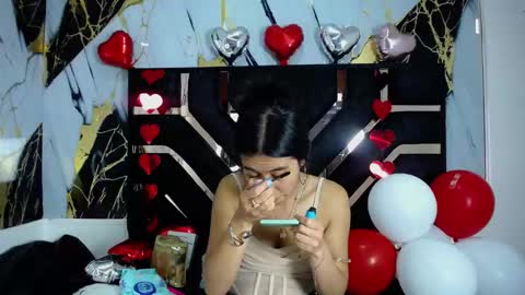 miahotcs online show from February 14, 4:10 pm