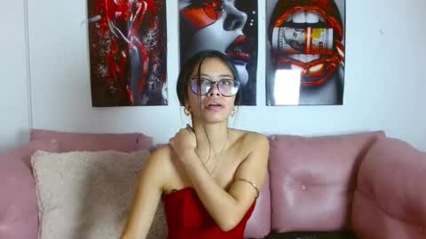 miahotcs online show from March 3, 7:21 pm