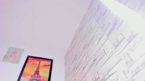 miakirshner_ online show from March 5, 6:34 pm