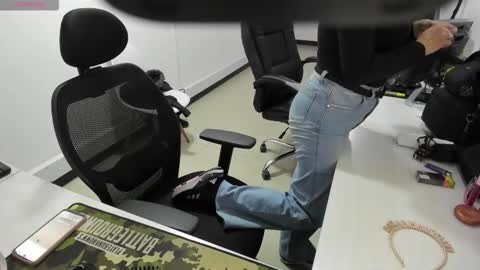 Mia  online show from January 13, 3:47 am