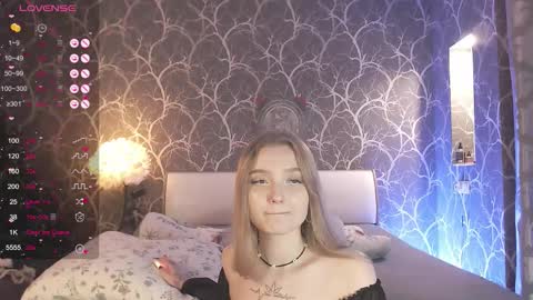 Mia online show from January 13, 3:20 pm