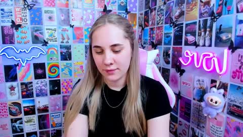 miamilas online show from April 9, 4:01 pm