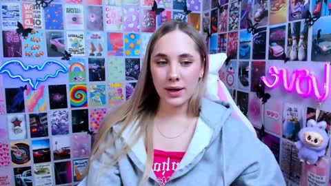 miamilas online show from March 26, 4:12 pm