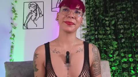 Mia Morgann online show from January 6, 5:28 pm