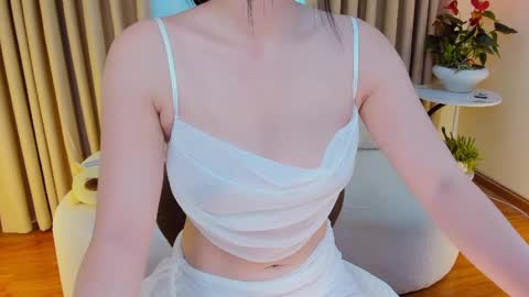 mian_sugerr online show from May 28, 7:17 am