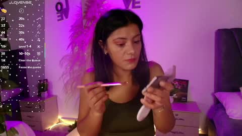 miaoconell online show from April 10, 11:59 am