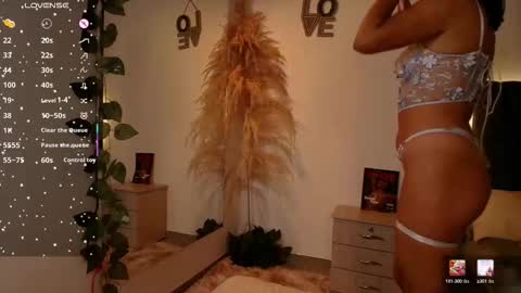 miaoconell online show from February 24, 11:41 pm