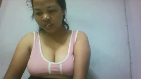 miarii online show from February 26, 8:07 am