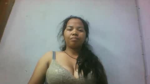 miarii online show from March 27, 8:37 am