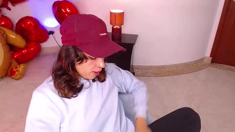 miascarlet_16 online show from October 7, 3:08 pm