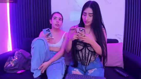 Snapshot of miascott5 chatting on October 22, 2:59 am miascott5 online show from October 22, 2:59 am