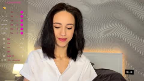 Mia online show from February 23, 6:26 am