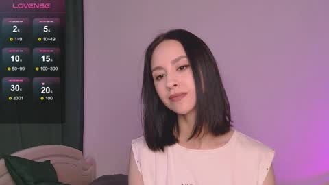 Snapshot of miasweetashoney chatting on September 30, 7:52 am Mia online show from September 30, 7:52 am