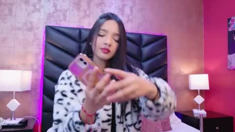 Mia Sweetth online show from December 3, 11:44 am