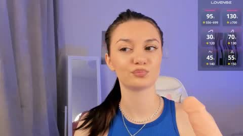 Mia online show from March 6, 7:25 am