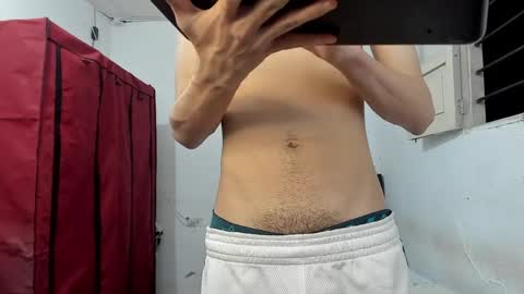michael_david0528 online show from June 4, 2:39 am