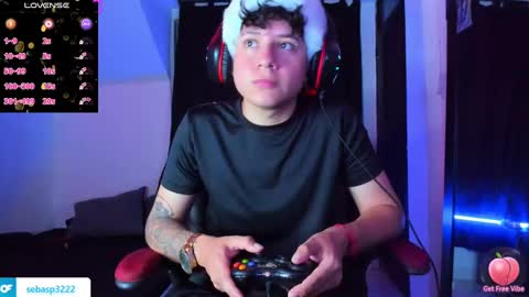 michael independent model  online show from December 10, 1:11 am