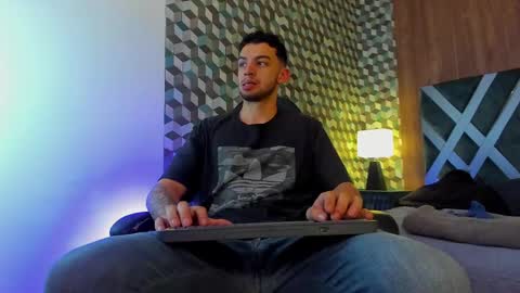 Snapshot of michael_magno chatting on March 1, 6:43 pm Michael Stevens online show from March 1, 6:43 pm