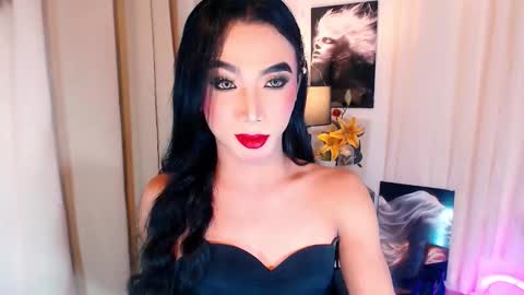 michaelagoddess online show from December 16, 3:18 pm