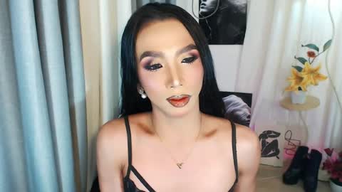 michaelagoddess online show from May 26, 6:36 pm