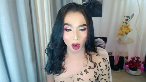 michaelagoddess online show from May 5, 10:48 pm