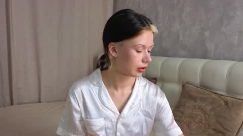 michaelahottinger online show from November 4, 8:59 am