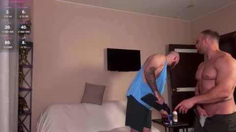 michaelbradley_for_u online show from December 16, 6:36 pm