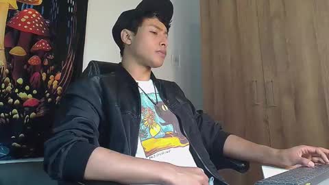Snapshot of michaelstones chatting on February 15, 3:06 pm michaelstones online show from February 15, 3:06 pm