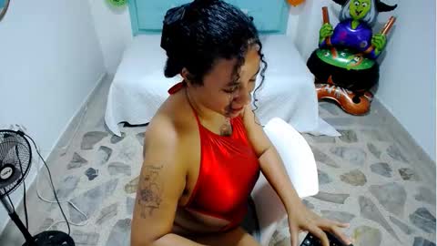 Snapshot of michel_rous_la_mas_caliente chatting on October 15, 6:31 pm michel_rous_la_mas_caliente online show from October 15, 6:31 pm