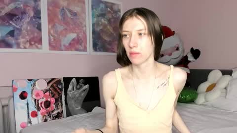 michele_mack online show from December 23, 2:40 am