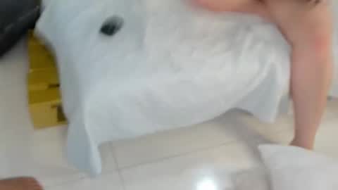 Michell and Robert online show from February 18, 2:49 pm