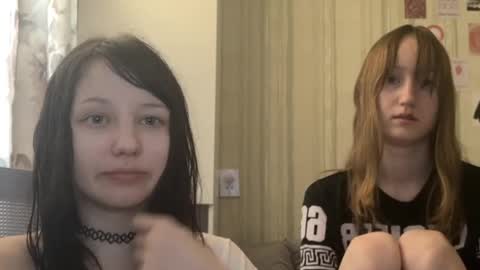 Snapshot of michelle_neely chatting on October 20, 11:48 am michelle_neely online show from October 20, 11:48 am